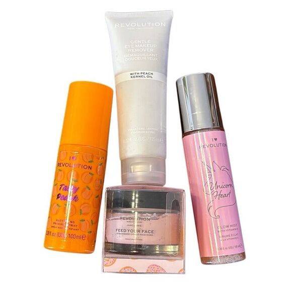 Revolution Skincare Facial Mask + Makeup Remover + Primer Spray + Glow Mist - Picture 1 of 9